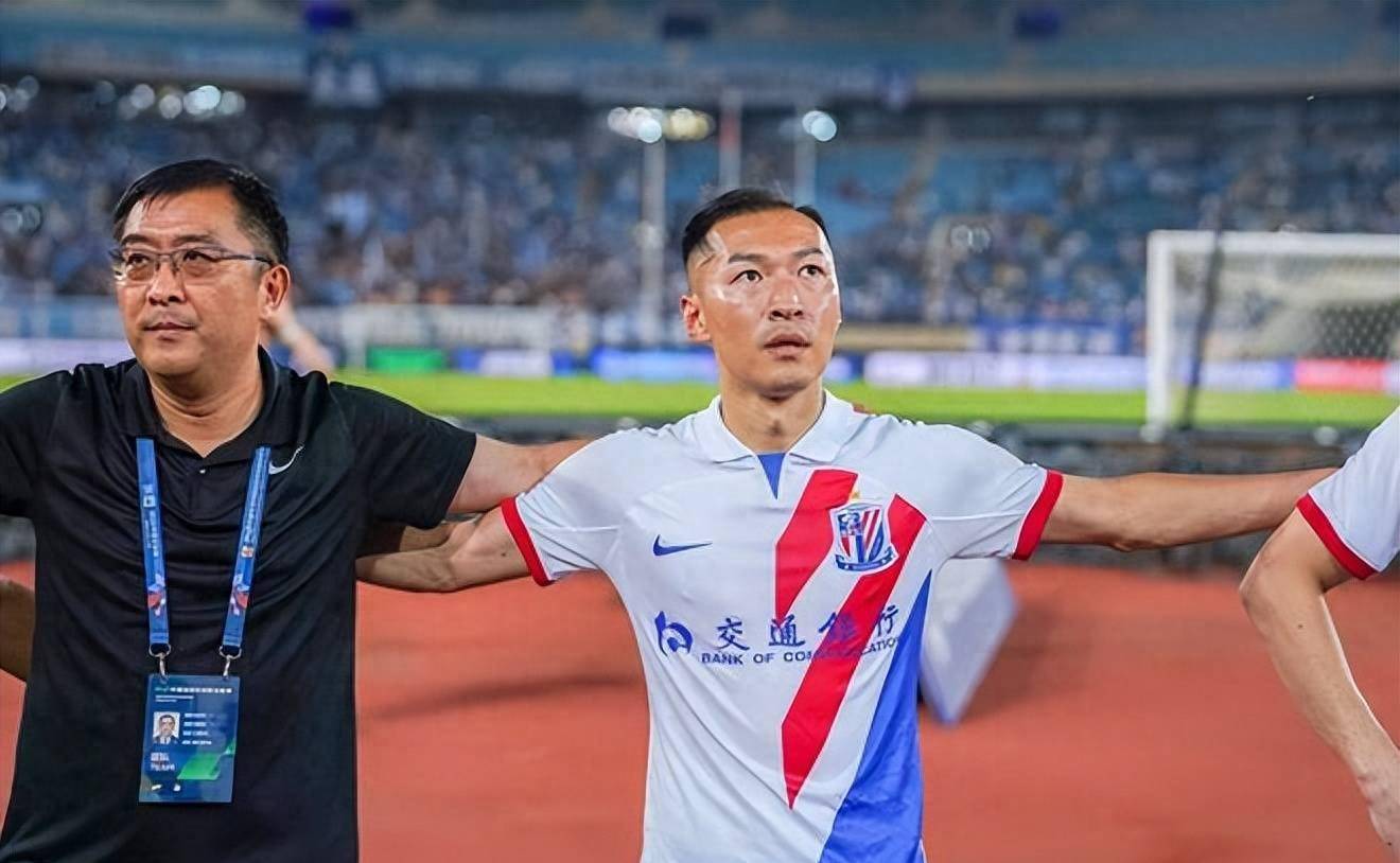 关于勒沃库森迎中超关键赛,窗口期临场应变,信心回归,年轻球员获得机会的信息 关于勒沃库森迎中超关键赛,窗口期临场应变,信心回归,年轻球员获得机会的信息