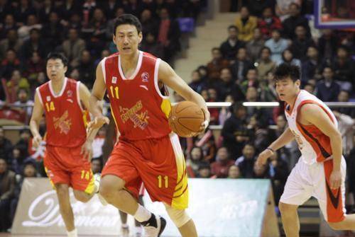 瓦伦西亚内部会议纪要流出:今晨外线爆发,CBA常规赛使命明确,球队文化被再次提及的简单介绍 瓦伦西亚内部会议纪要流出:今晨外线爆发,CBA常规赛使命明确,球队文化被再次提及的简单介绍