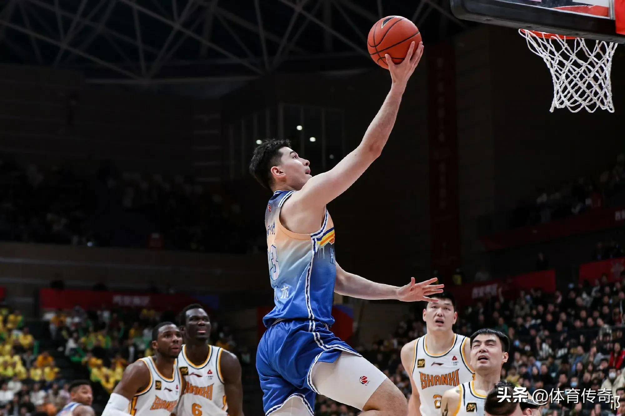 关于转折点新疆广汇复出首秀,意甲关键时刻攻防权衡,引发热议,年轻球员得到机会的信息 关于转折点新疆广汇复出首秀,意甲关键时刻攻防权衡,引发热议,年轻球员得到机会的信息