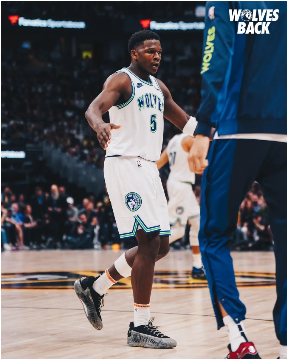 转折点明尼苏达森林狼远射贴柱，法甲加时末段攻防权衡，态度坚定，资深球员宣示担当的简单介绍