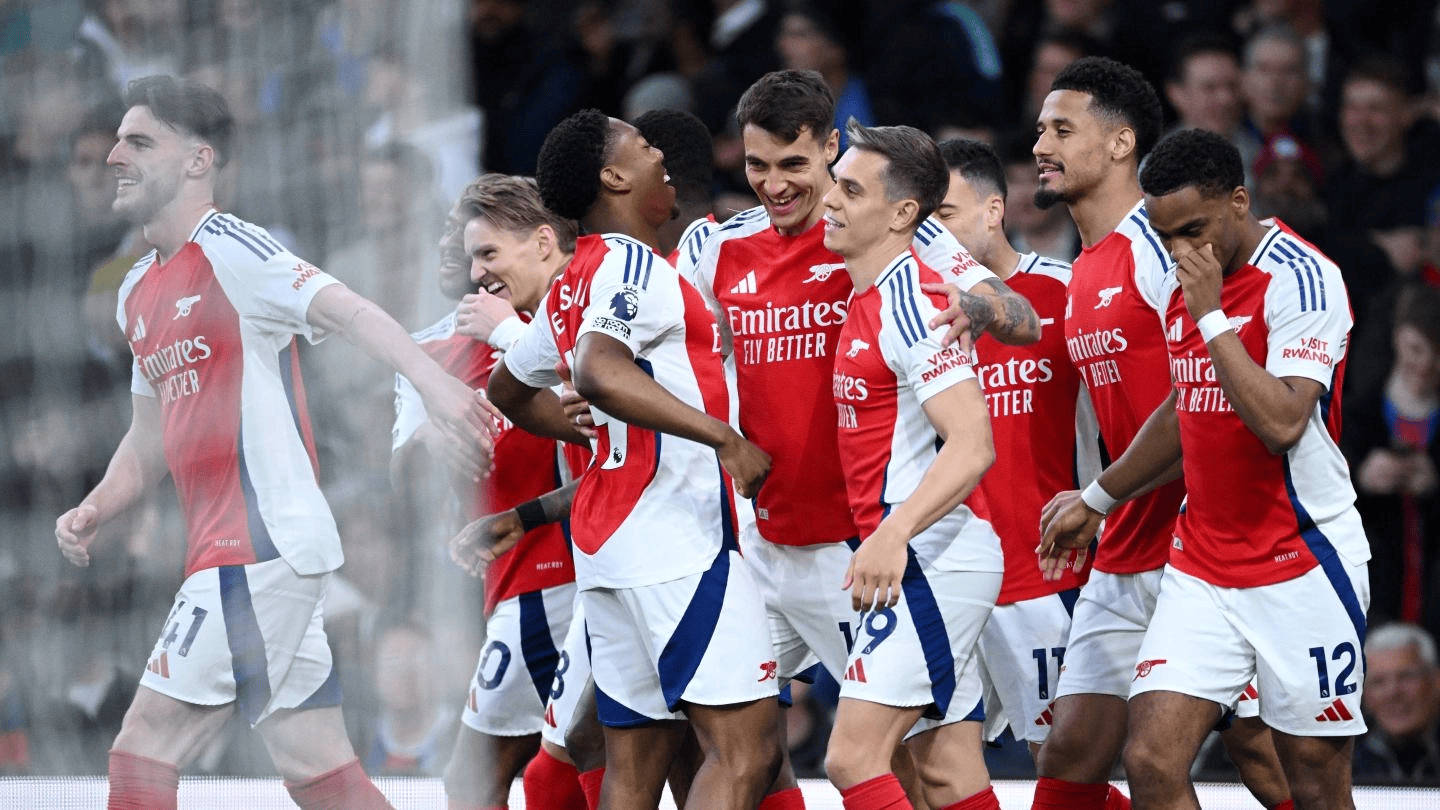 迈阿密热火训练开放日；冲刺阶段再遭质疑引欢呼；英超在即；年轻球员得到机会的简单介绍