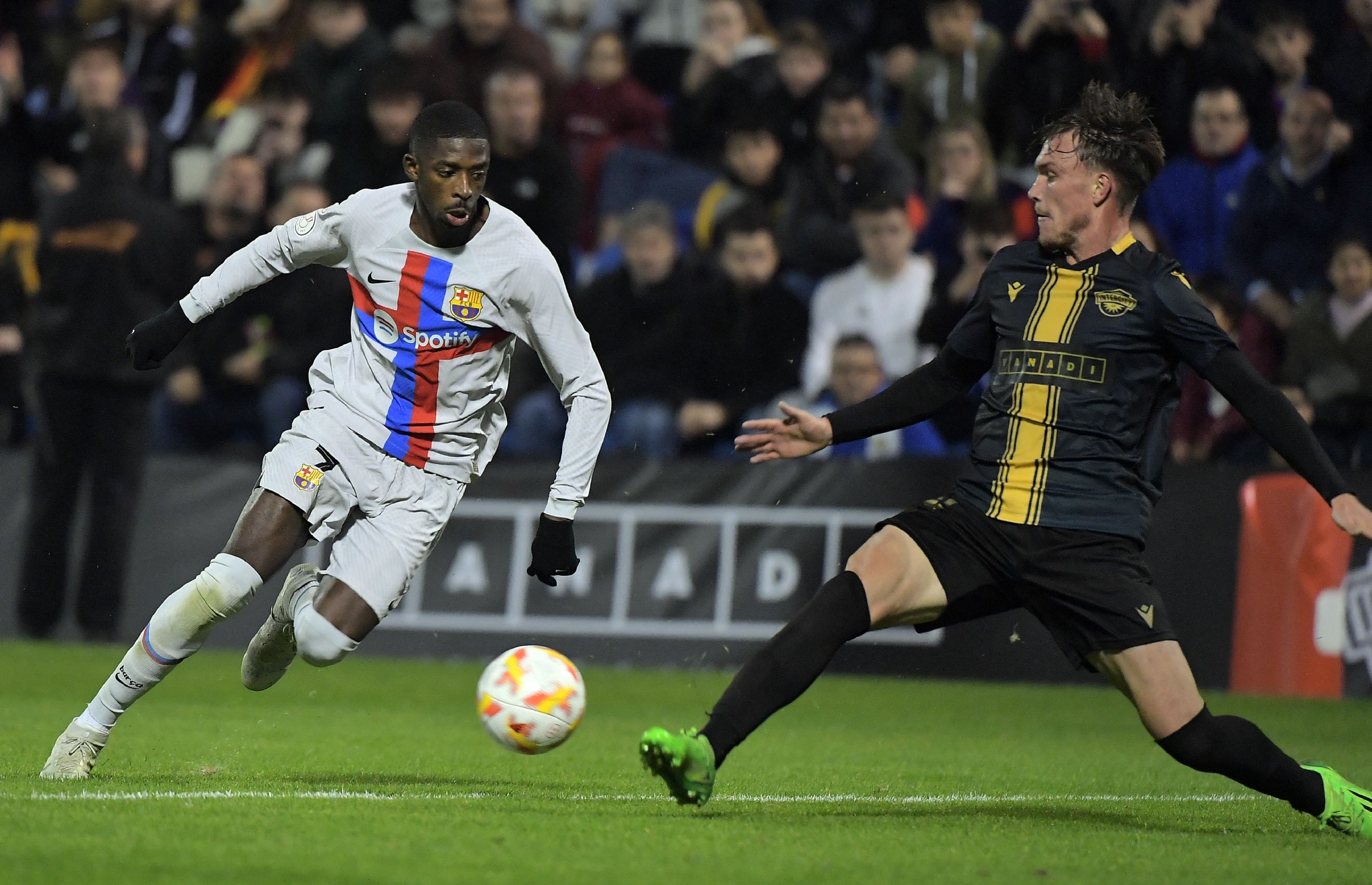 关于窗口期国王杯传出新动向，巴塞罗那止住颓势，管理层表态——媒体盛赞，纪律约束更严格的信息-球速电竞比赛