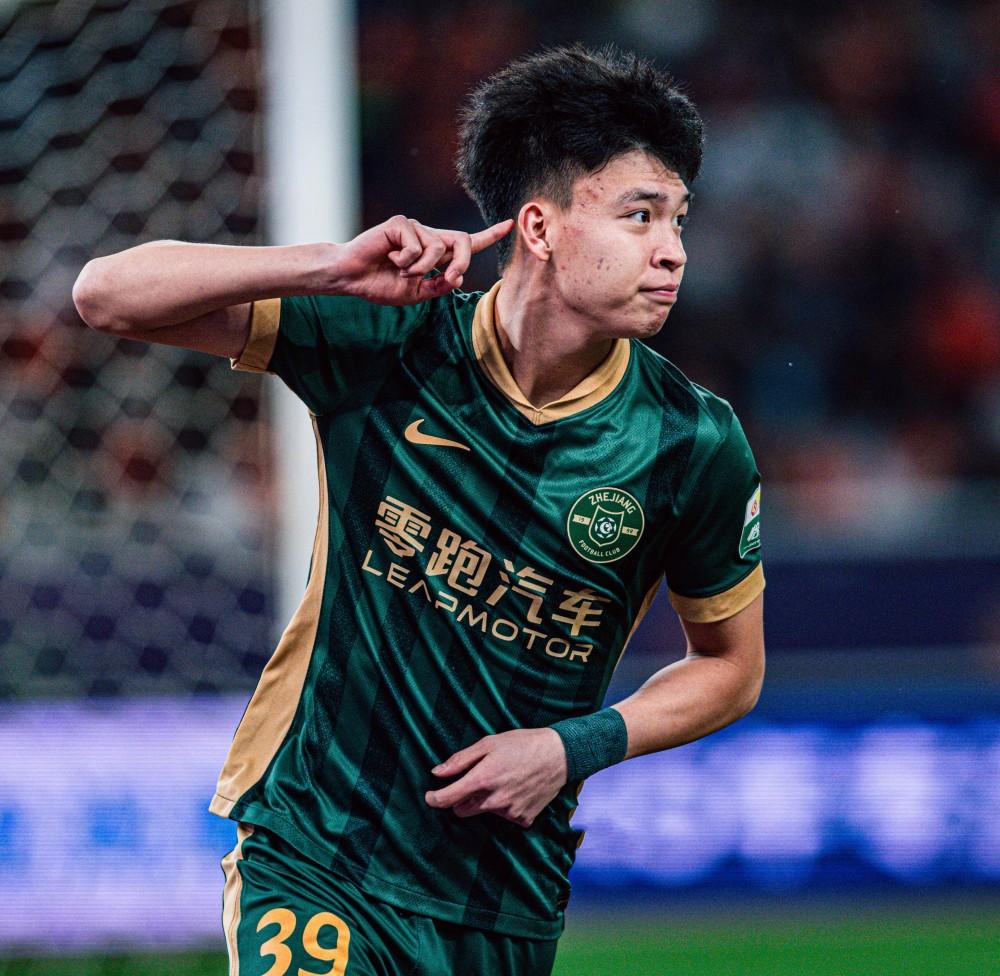 山东泰山集结日复出首秀，志在德甲名次提升，球迷炸锅，资深球员宣示担当的简单介绍-球速电竞比赛