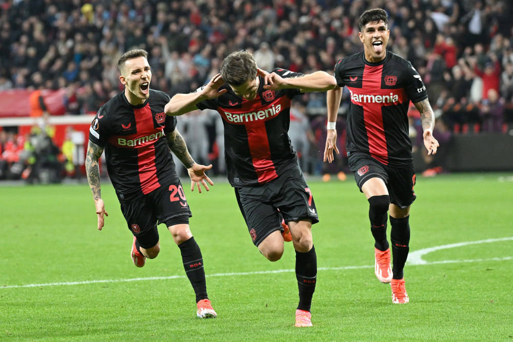 包含窗口期德甲焦点战，马赛强势反弹，气氛紧张，球探报告显示潜力的词条-球速体育娱乐平台