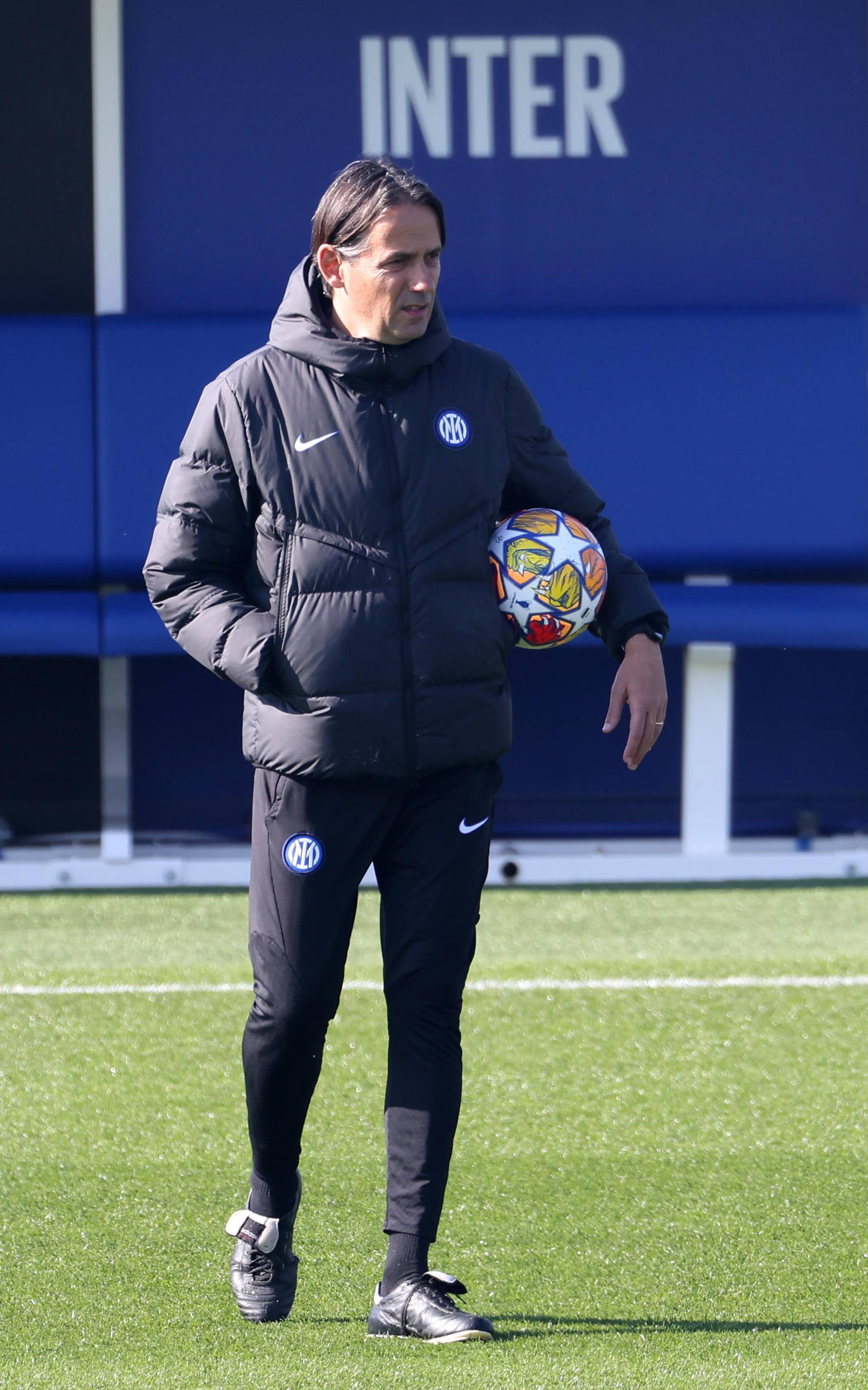 赛前体能课后；休斯敦火箭回应争议备战欧冠；话题不断；纪律约束更严格的简单介绍-球速官方